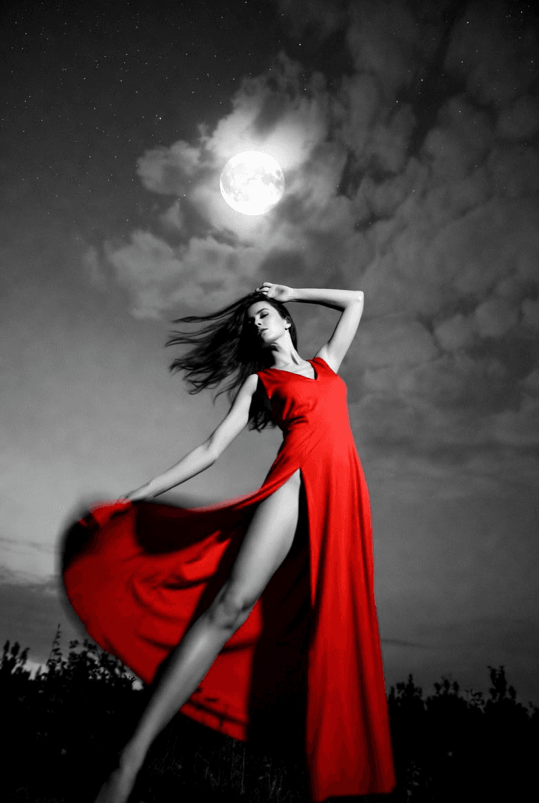 Red dress black-and-white night portrait prompt