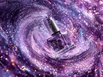Glitter vortex product prompt