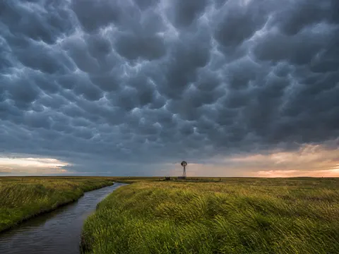 Prairie Mammatus Clouds Before Storm Nature Photography Prompt